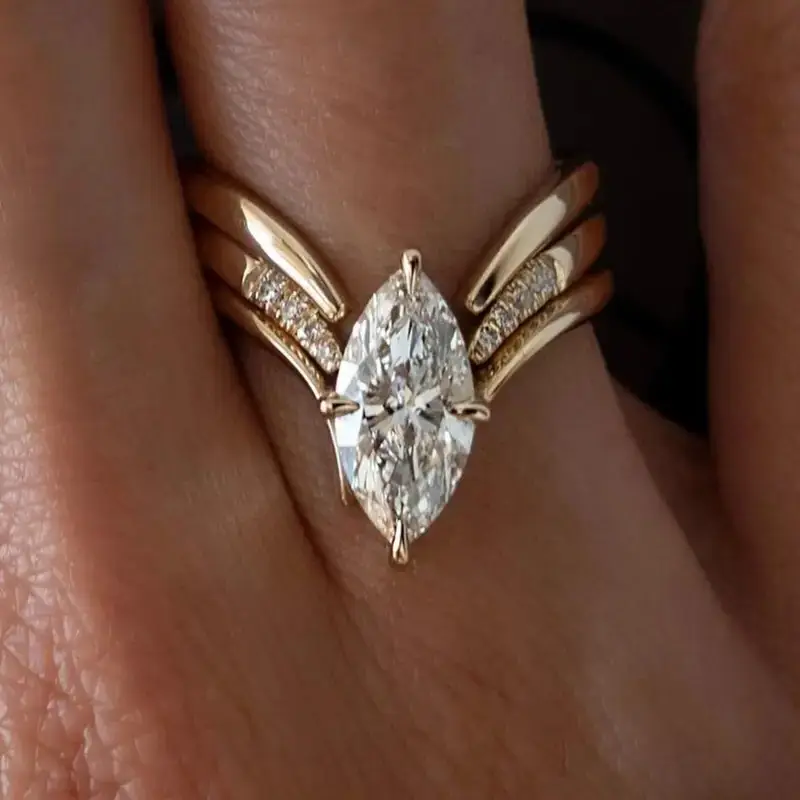 Anello Oro “Goccia Reale” – 6