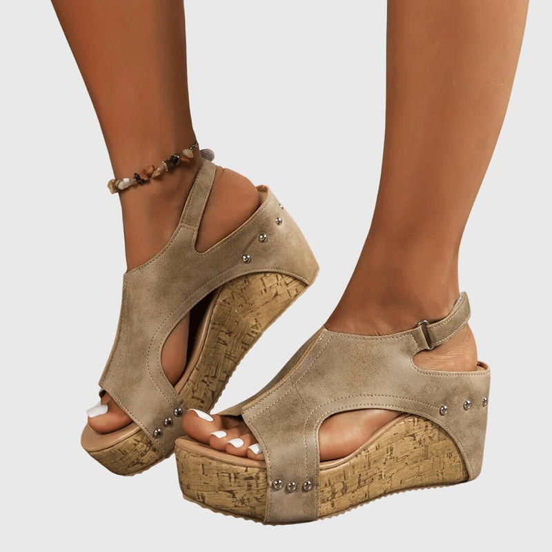 Birgitte – Supportive Sandals – Beige / 36