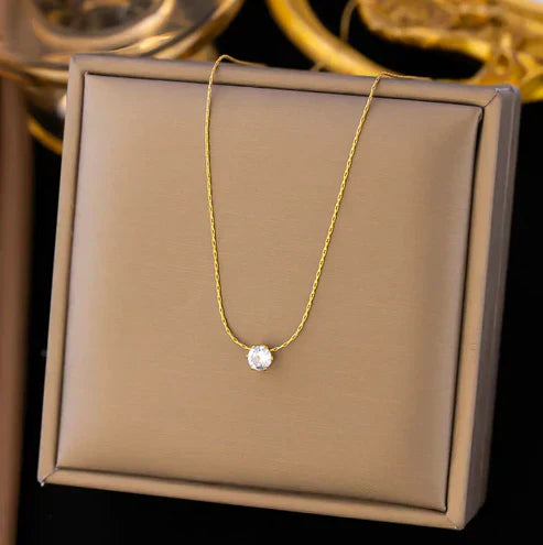 Gold chain with diamonds