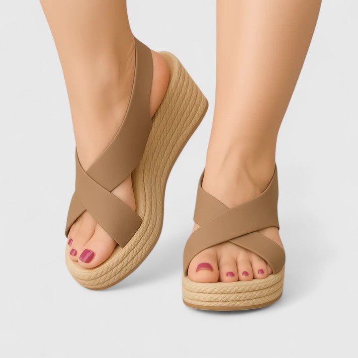 Helle – Supportive Sandals – White / 36