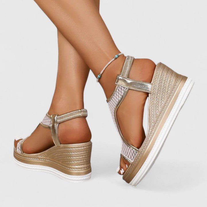 Helle – Supportive Sandals – Black / 36