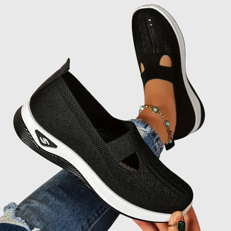 Julie – Supportive Walking Shoes – Black / 36