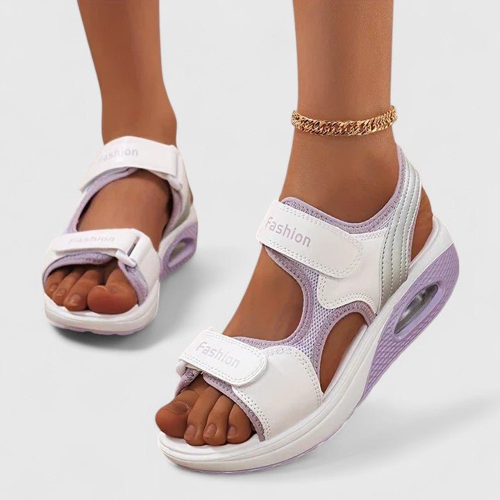 Sofie – Padded Sandals – White / Black / 35