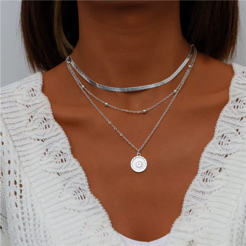 Silver necklace