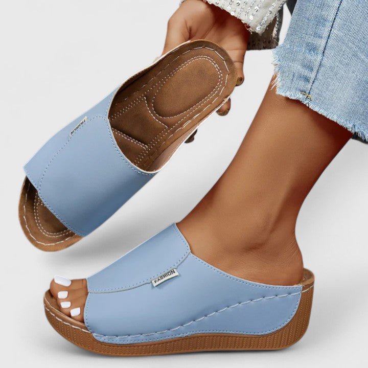 Thea – Supportive Sandals – White / 36