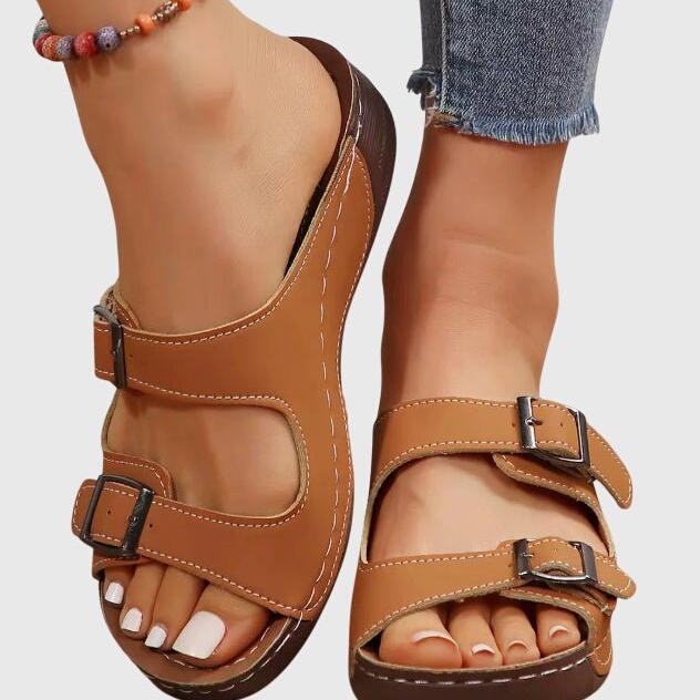Tilde – Supportive Sandals – Black / 36