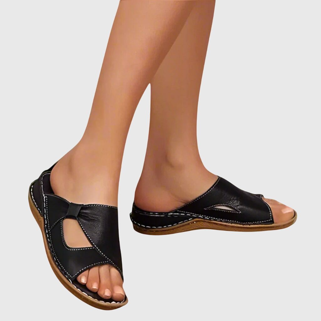 Trine – Supportive Sandals – Black / 35