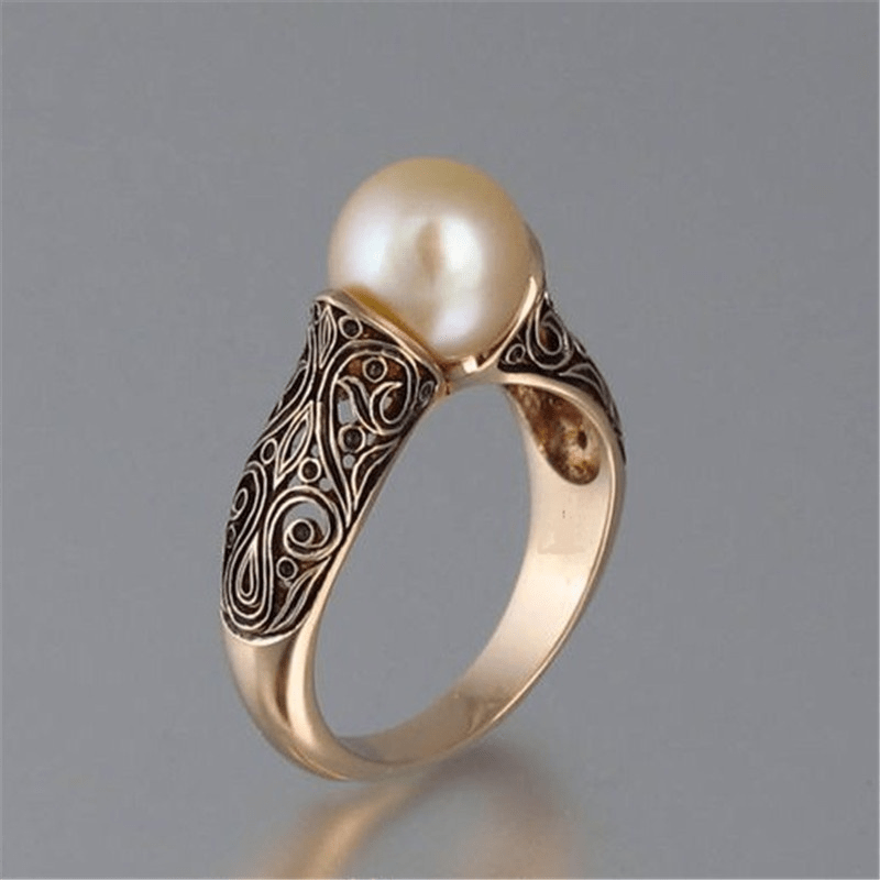 Vintage gold ring with pearl – 16