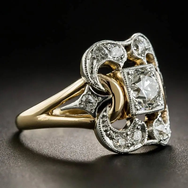 Vintage gold ring with zircon – 15