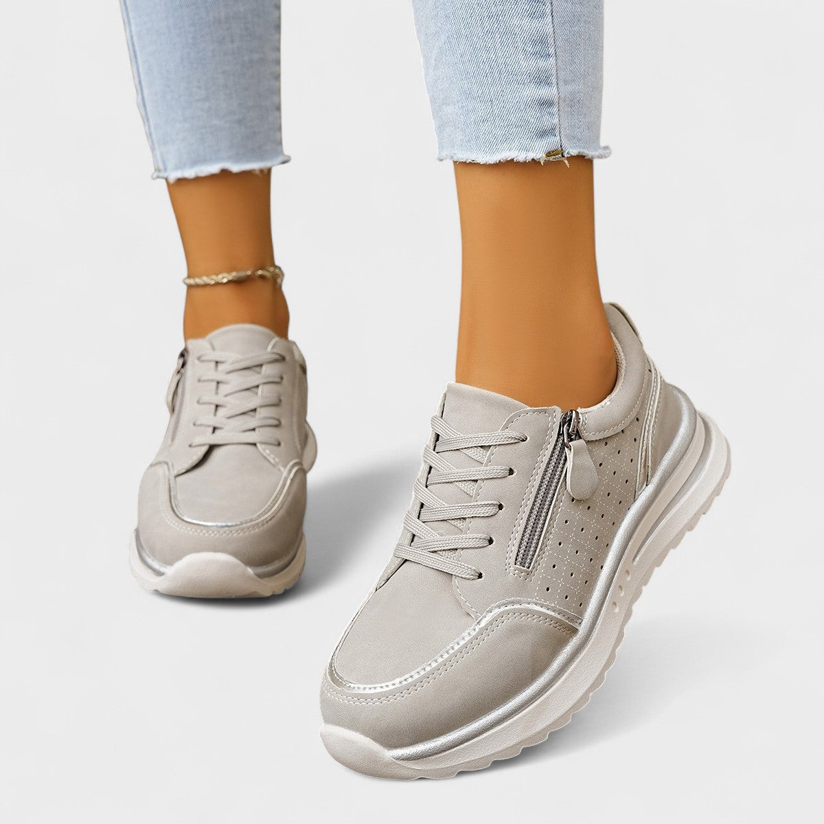 AeroFlex – Orthotic Trainers – Cream colored / 36