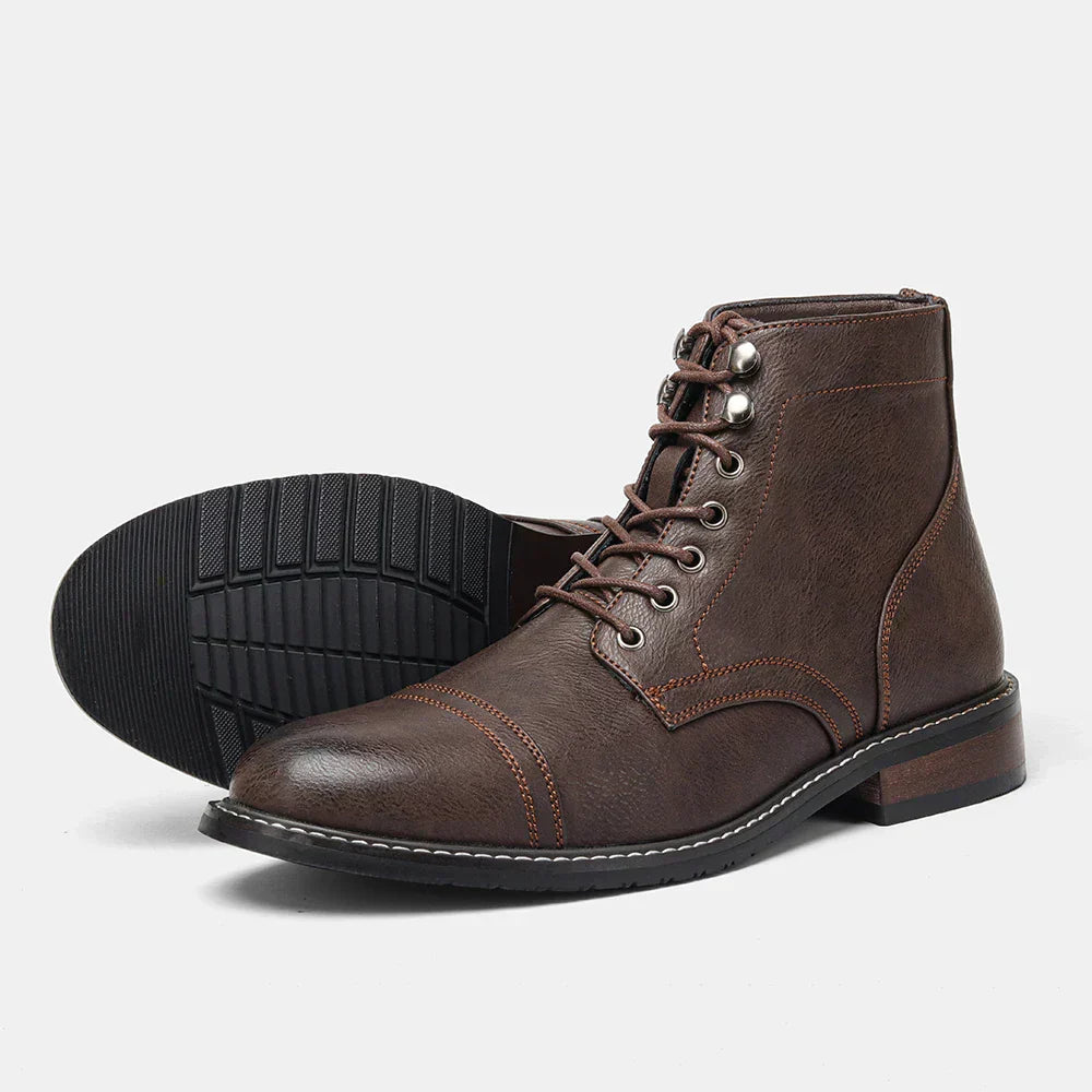Dakota – Classic Derby Boots – 39