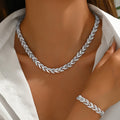 Elegant set of fishtails with glass and stones – image 4