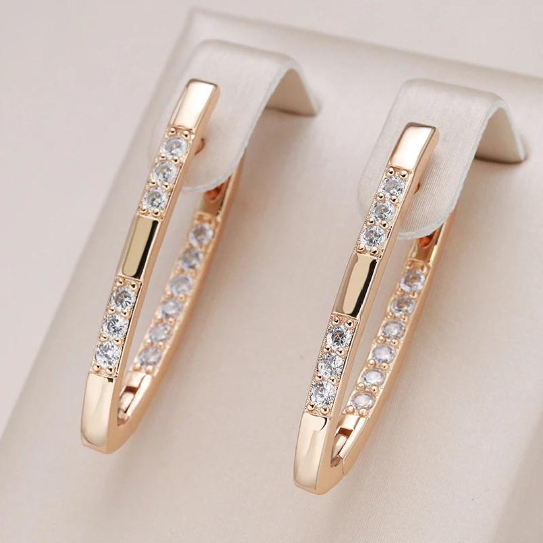 Elegant zircon earrings in gold – Gold