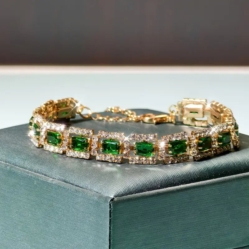 Elisa Esmeralda from The Golden Bracelet