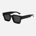 Emma – Vaasa glasses – Mustat linssit / Musta khes