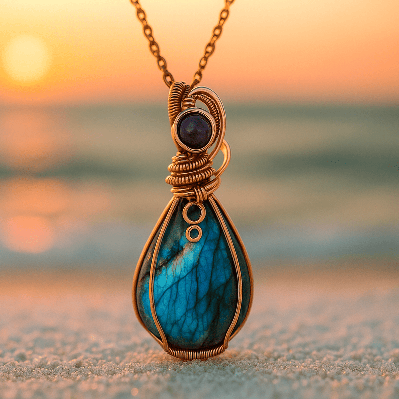 Filippa – Labradorite pendant