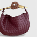 Helle – Woven Bag – Wine Red