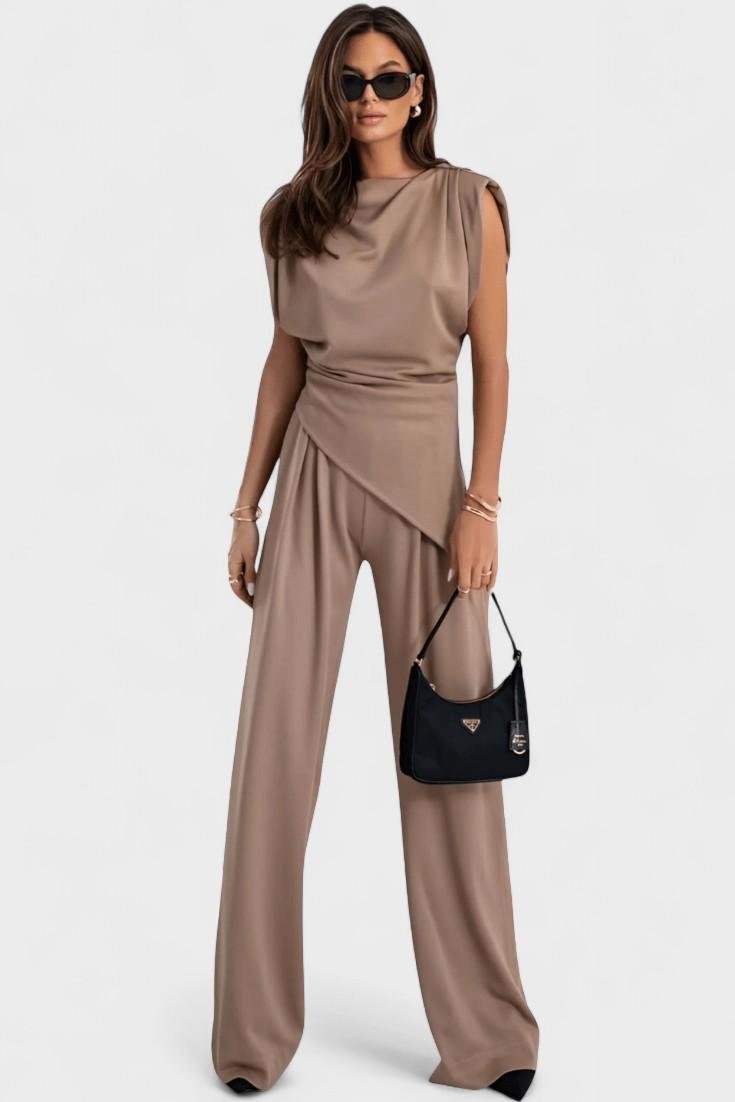 Josefine – Sophisticated set – Brown / S