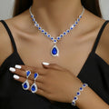Set of three pieces of jewellery for the bride – Green hole