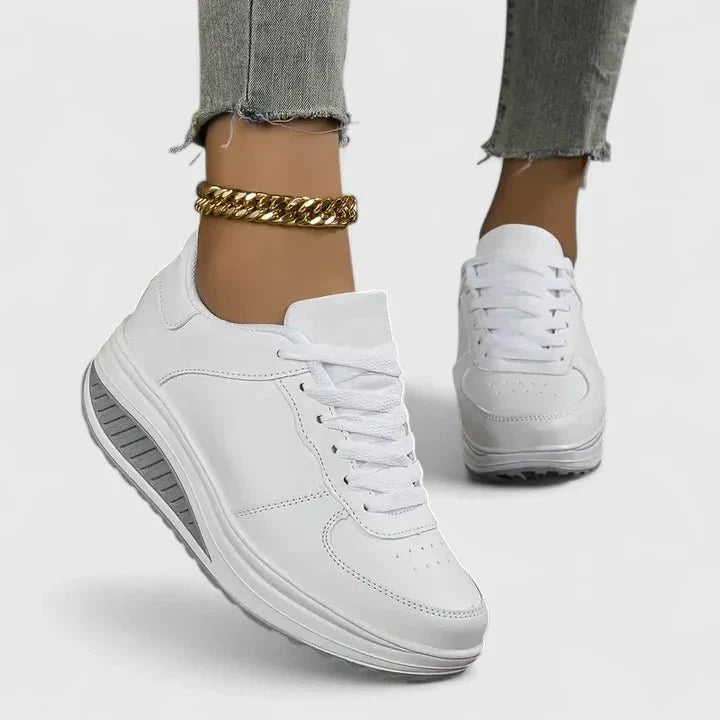 Signe – Supportive Shoes – White / 36