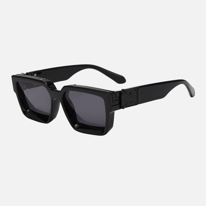 Sofia – Kuopio glasses – Black lenses / Black frame
