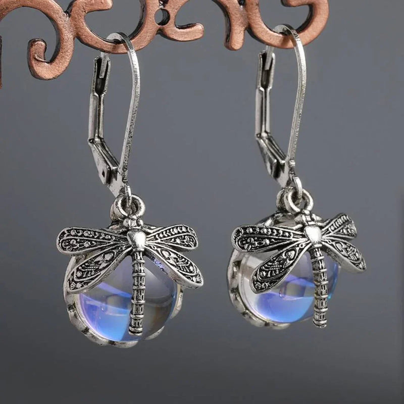 Silver round earrings with a jeweler – Light Blue