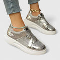 Thilde – Supportive Shoes – Silver / 37